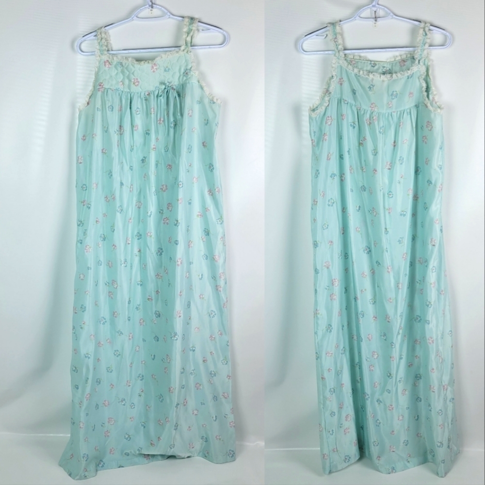 Barbizon Satin Remarque Vintage Nightgown Sz Small